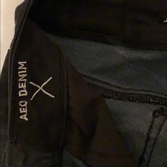 AMERICAN EAGLE JEANS - Picture 2 of 5